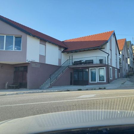 Apartmani Herceg Gacko Bagian luar foto